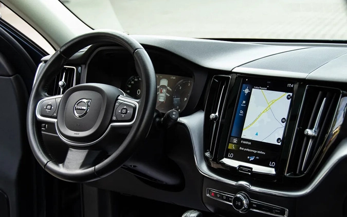 Volvo XC 60 cena 109899 przebieg: 221500, rok produkcji 2020 z Pobiedziska małe 781